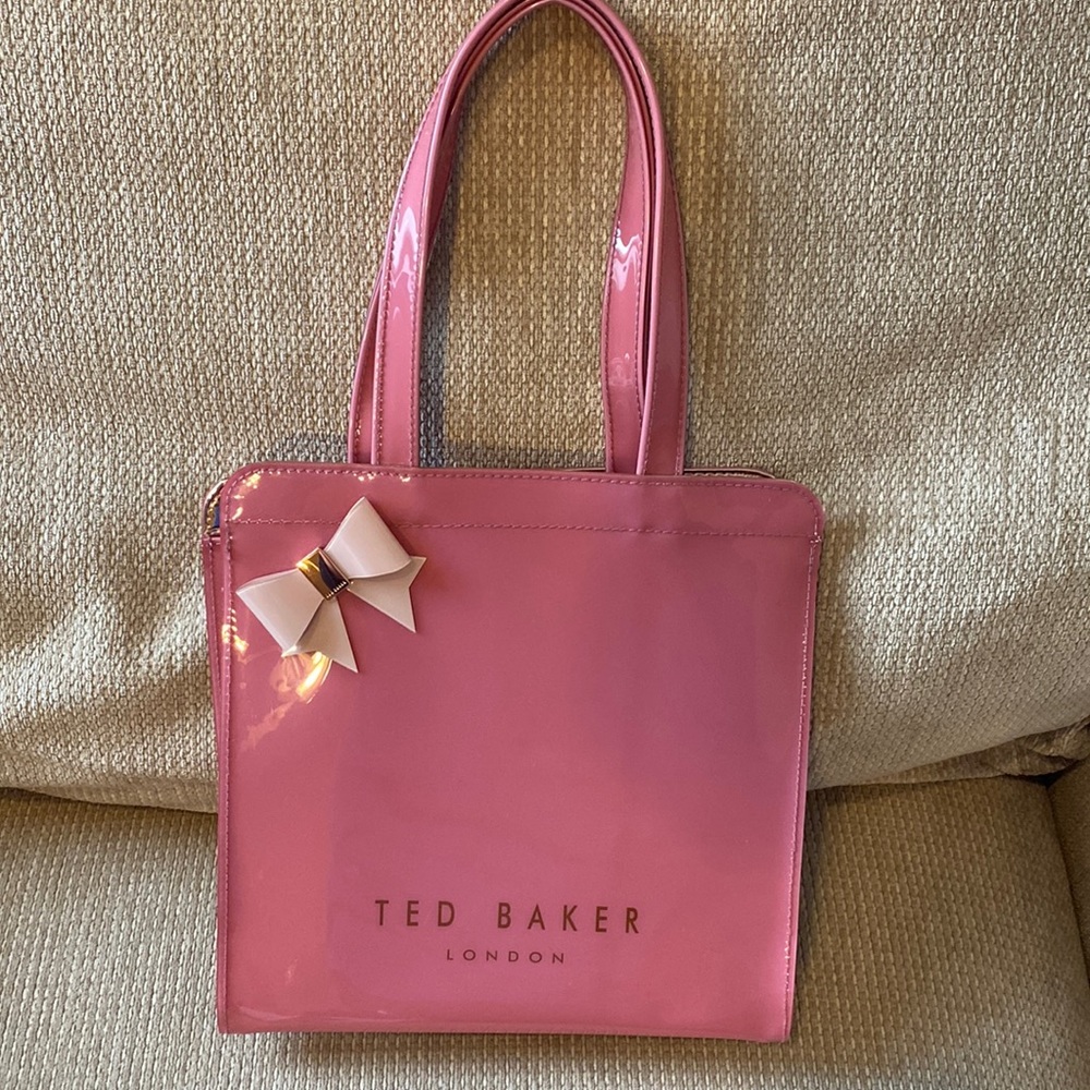 Ted Baker Vinyl Icon bag